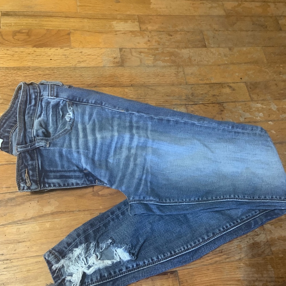 Skinny Blue Jeans by Daytrip